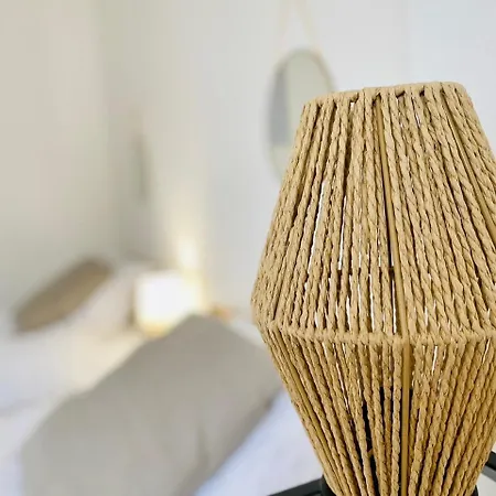 Bright Modern 3 Bedroom In Downtown * Portimão