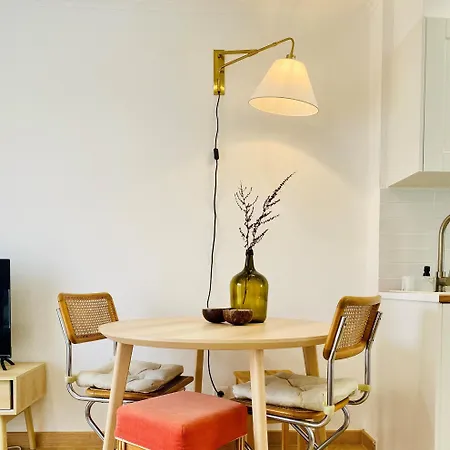 Bright Modern 3 Bedroom In Downtown * Портіман